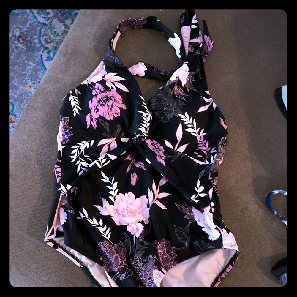 One piece swimsuit